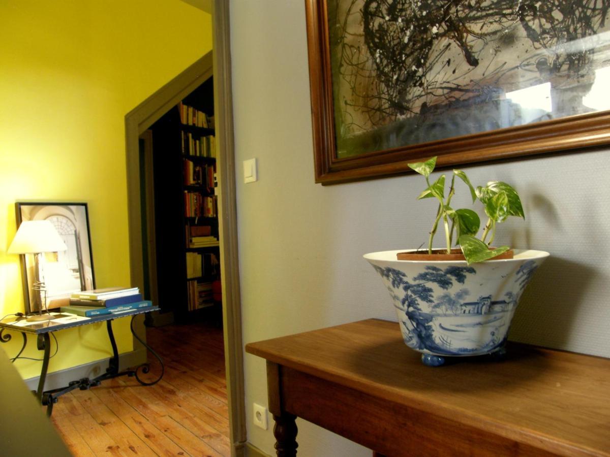 Le Logis De La Colombe Bed & Breakfast Le Puy-en-Velay Екстериор снимка